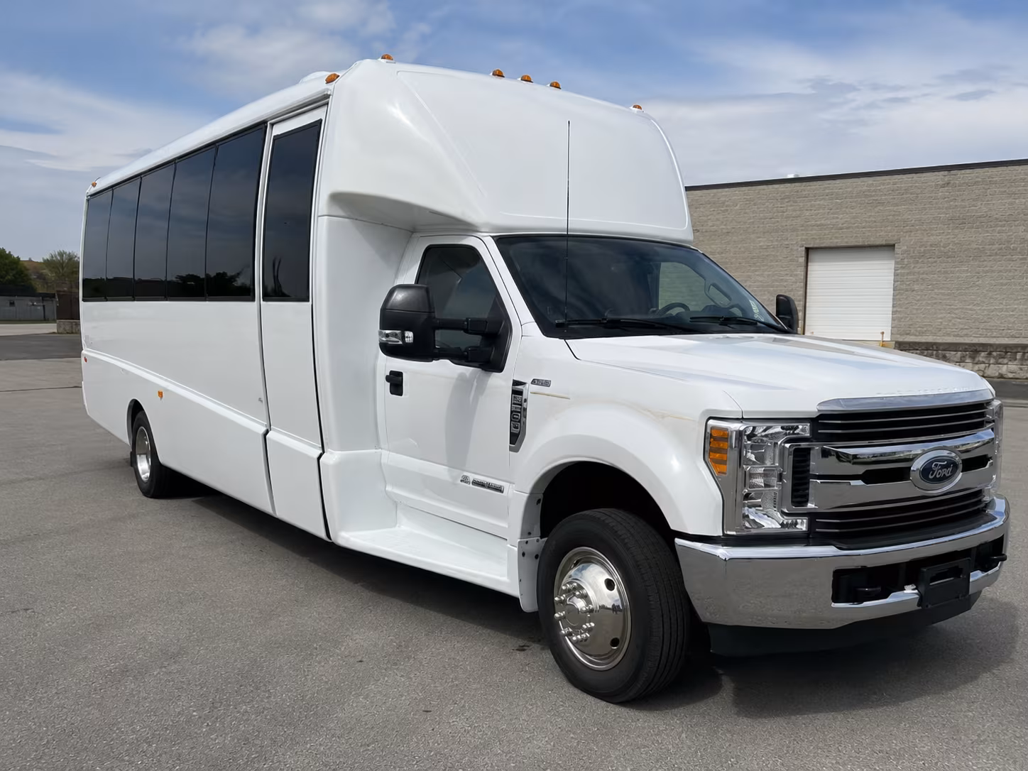 book group transportation for your next convention or trade show 1